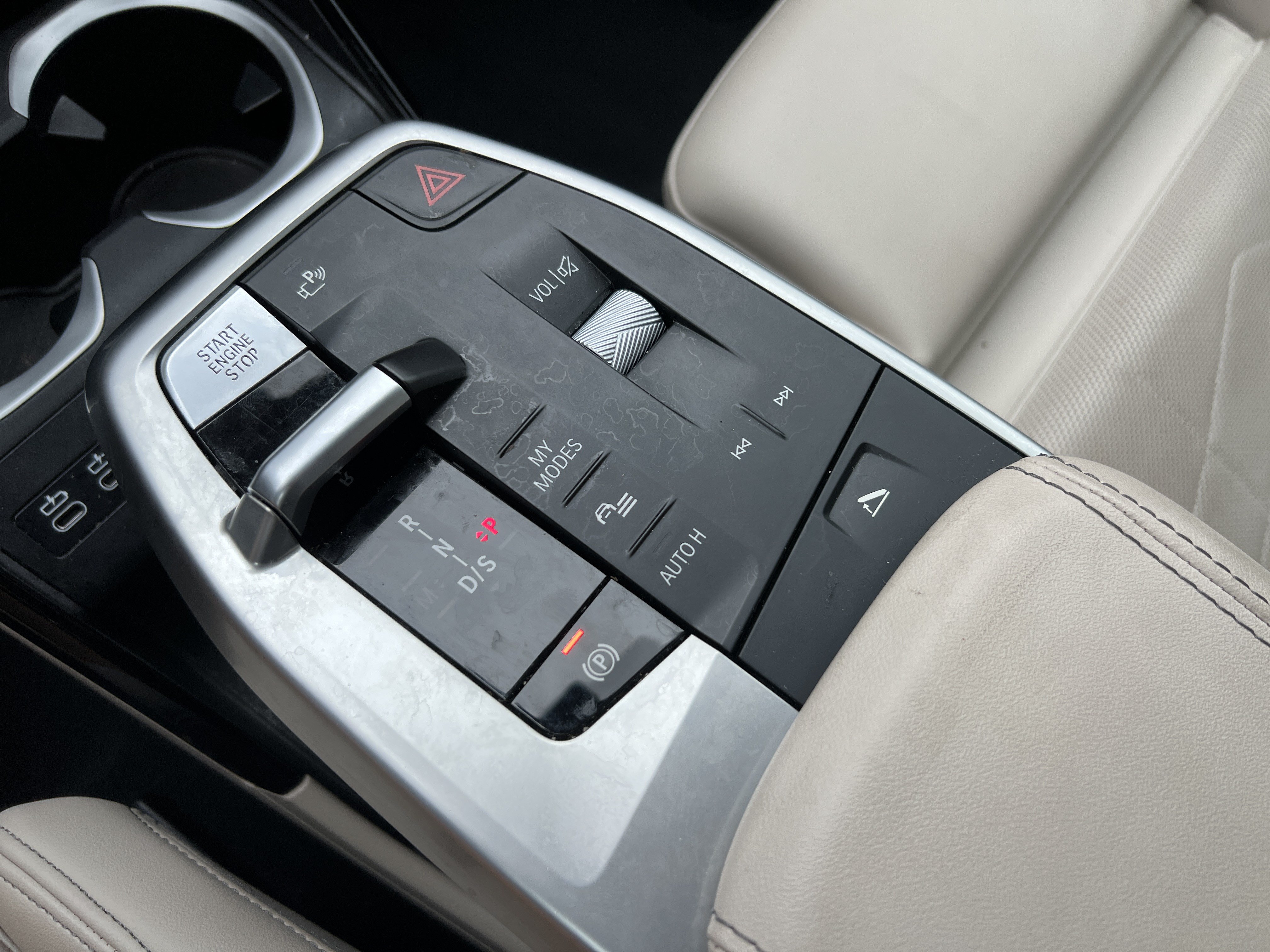Certified 2025 BMW X1 M35i AWD/4WD image 25