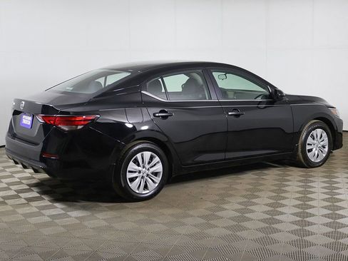 Used 2024 Nissan Sentra S FWD image 7