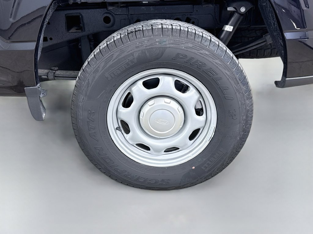Used 2025 Ford F150 XL AWD/4WD image 26