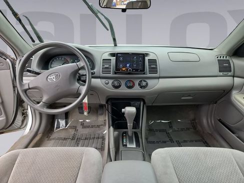 Used 2003 Toyota Camry XLE FWD image 12