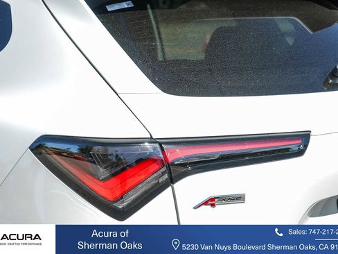 Certified 2025 Acura ADX A-Spec image 8