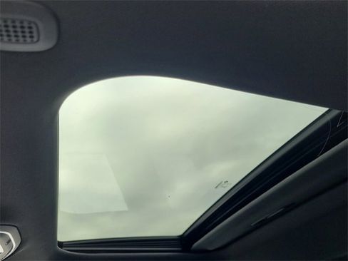 New 2025 Jeep Grand Cherokee Laredo X image 5