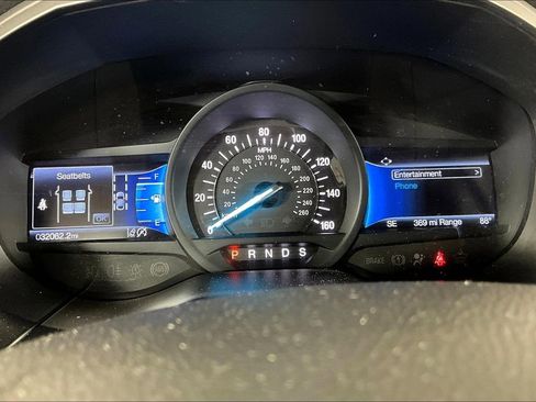 Used 2024 Ford Edge Titanium image 29