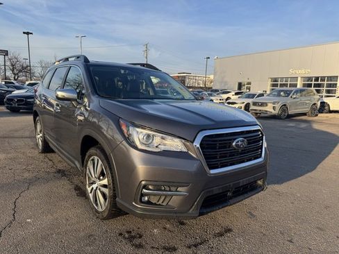 Used 2021 Subaru Ascent Touring image 2