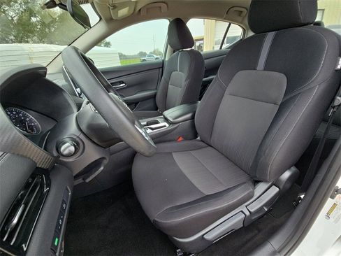 Used 2024 Nissan Sentra SV image 14