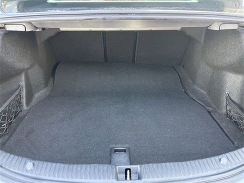 Used 2017 Mercedes-Benz C 300 4MATIC Sedan image 24
