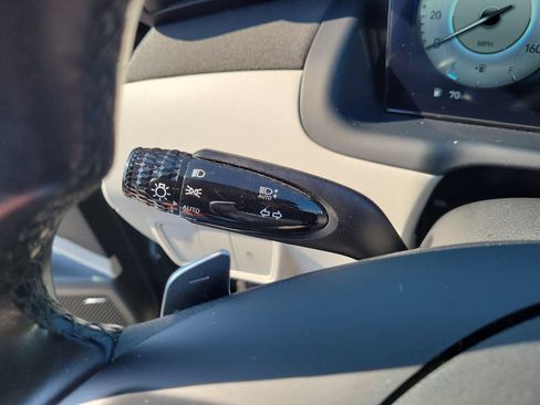 Used 2024 Hyundai Tucson Limited AWD/4WD image 32
