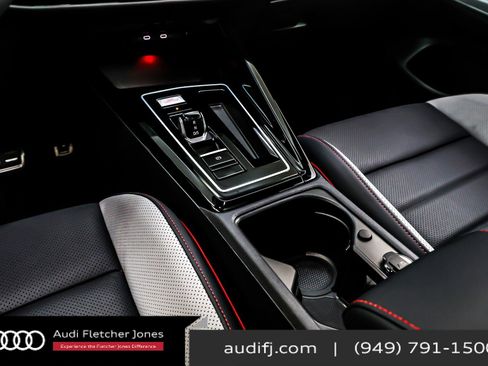 Used 2024 Volkswagen GTI Autobahn image 6