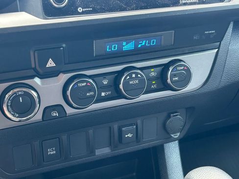 Used 2023 Toyota Tacoma SR AWD/4WD image 26