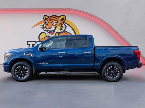 Used 2017 Nissan Titan Platinum Reserve w/ Off-Road Package image 8