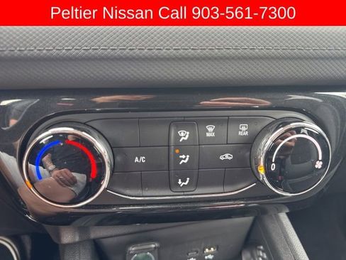 Used 2025 Chevrolet TrailBlazer LT image 17