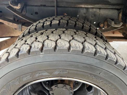 Used 2014 Ford F450 XL w/ Power Equipment Group image 9