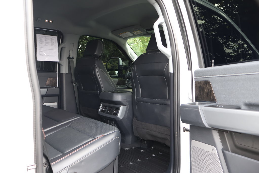 Used 2023 Ford F250 Lariat w/ Sport Appearance Package AWD/4WD image 54