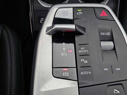 Used 2025 BMW X2 xDrive28i image 31