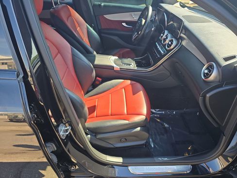 Used 2020 Mercedes-Benz GLC 300 4MATIC Coupe image 10