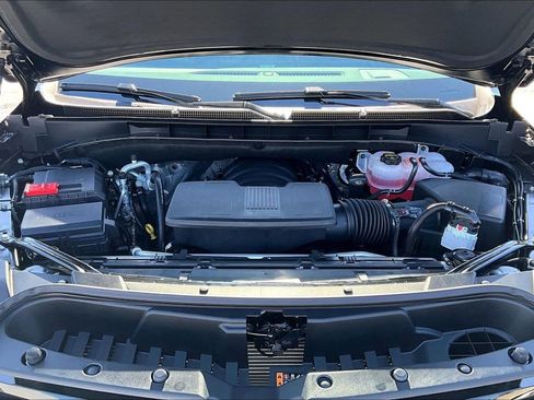 New 2026 Cadillac Escalade ESV 2WD w/ LPO, Floor Liner Package image 17