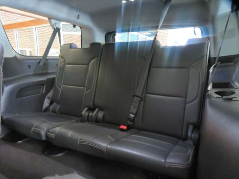 Used 2019 GMC Yukon XL Denali AWD/4WD image 21