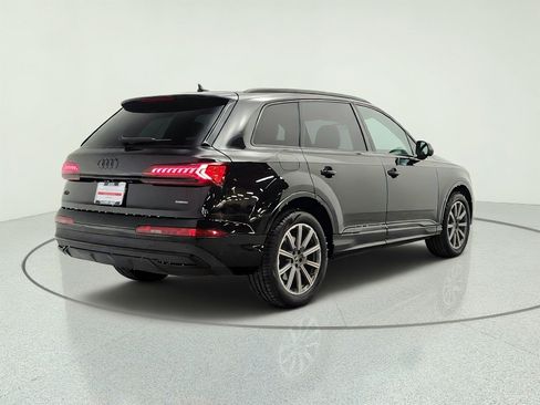 Used 2023 Audi Q7 2.0T Premium Plus w/ Premium Plus Package AWD/4WD image 5
