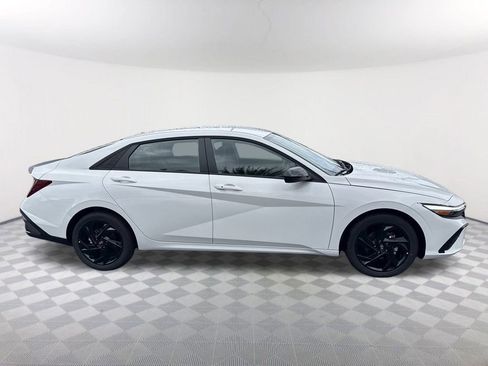 New 2026 Hyundai Elantra Sport image 4