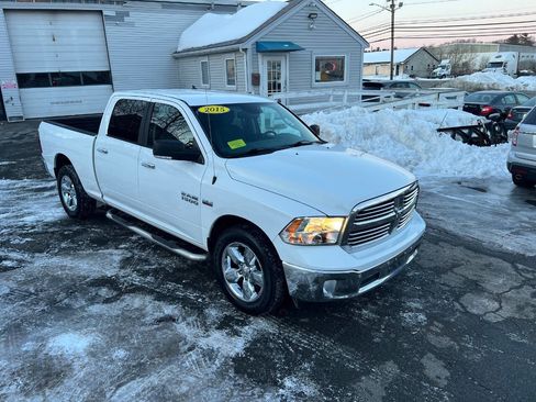 Used 2015 RAM 1500 Big Horn image 5