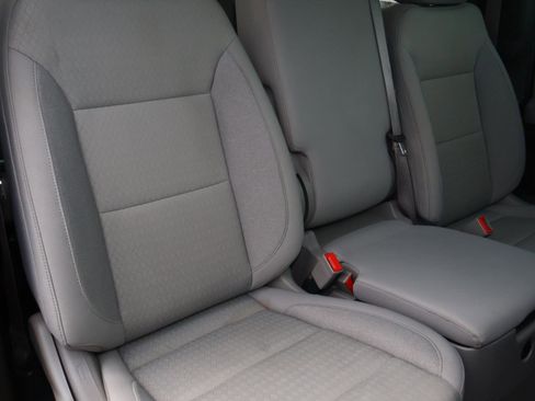 Used 2022 Chevrolet Silverado 1500 RST w/ Z71 Off-Road Package image 18