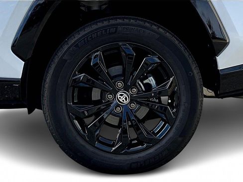 Used 2024 Toyota RAV4 XSE image 34