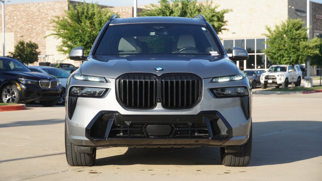 Used 2024 BMW X7 xDrive40i w/ Executive Package AWD/4WD image 6