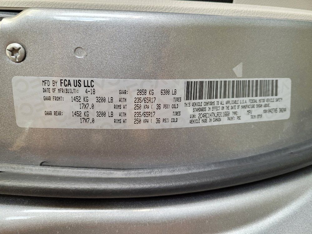 Used 2018 Chrysler Pacifica Touring Plus FWD image 33