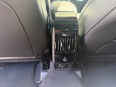 New 2025 Jeep Compass Latitude w/ Sun & Sound Group AWD/4WD image 29