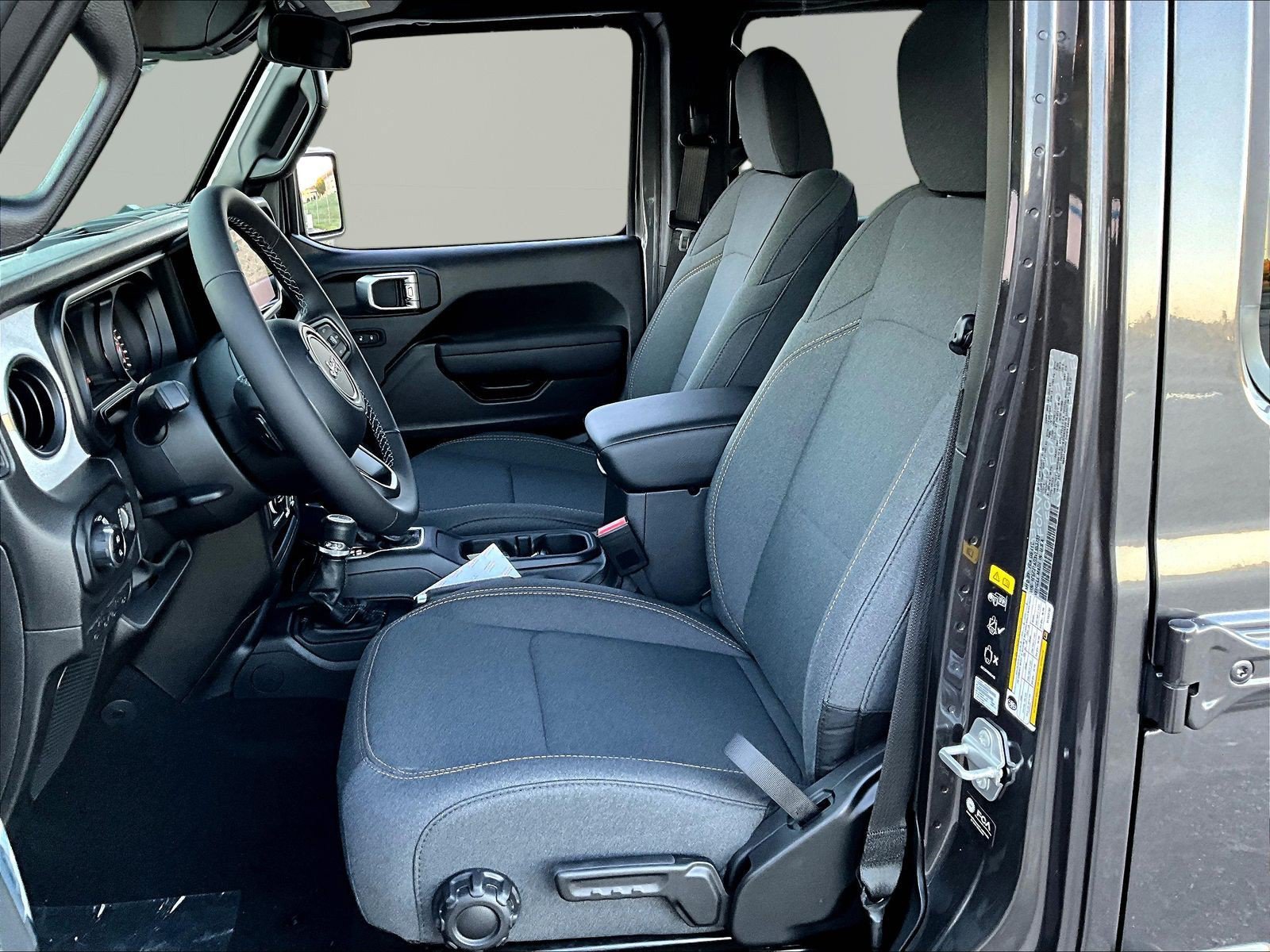 New 2027 Jeep Gladiator Sport AWD/4WD image 16