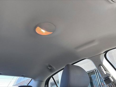 Used 2011 Chevrolet Malibu LS image 21