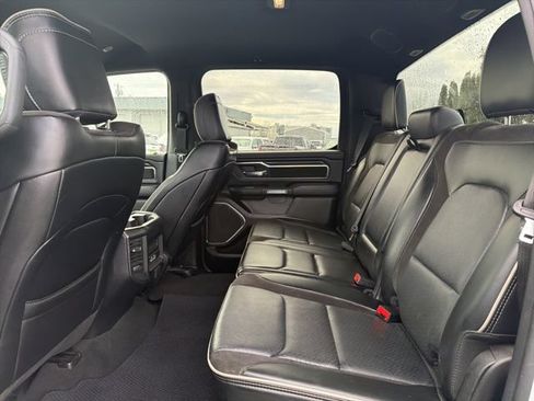 Used 2024 RAM 1500 Laramie AWD/4WD image 18