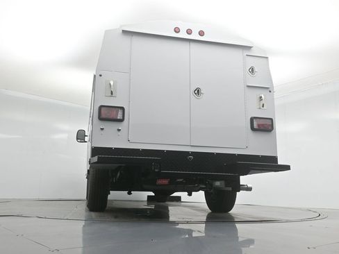 New 2026 Ford E-350 and Econoline 350 Super Duty w/ Power Equipment Group image 47