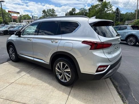 Used 2019 Hyundai Santa Fe AWD image 19