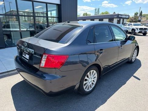 Used 2011 Subaru Impreza 2.5i Premium w/ PWR Moonroof Value Pkg AWD/4WD image 6