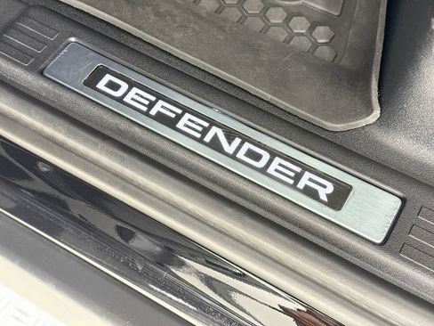 Used 2024 Land Rover Defender 110 X image 18