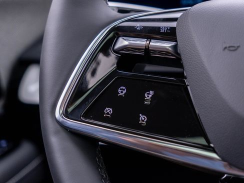 New 2026 Cadillac Optiq Sport 1 AWD/4WD image 22