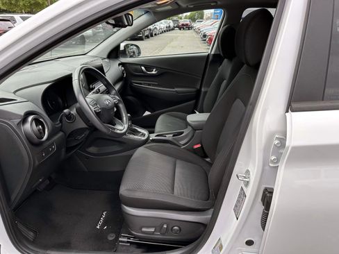 Used 2023 Hyundai Kona SEL w/ Convenience Package AWD/4WD image 11