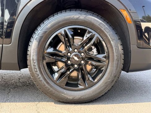 Used 2021 Chevrolet Blazer LT FWD image 27