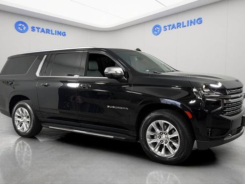 Used 2023 Chevrolet Suburban Premier RWD image 12