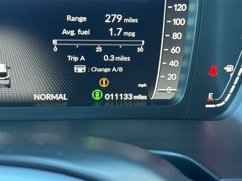 Certified 2025 Honda Pilot Elite image 34