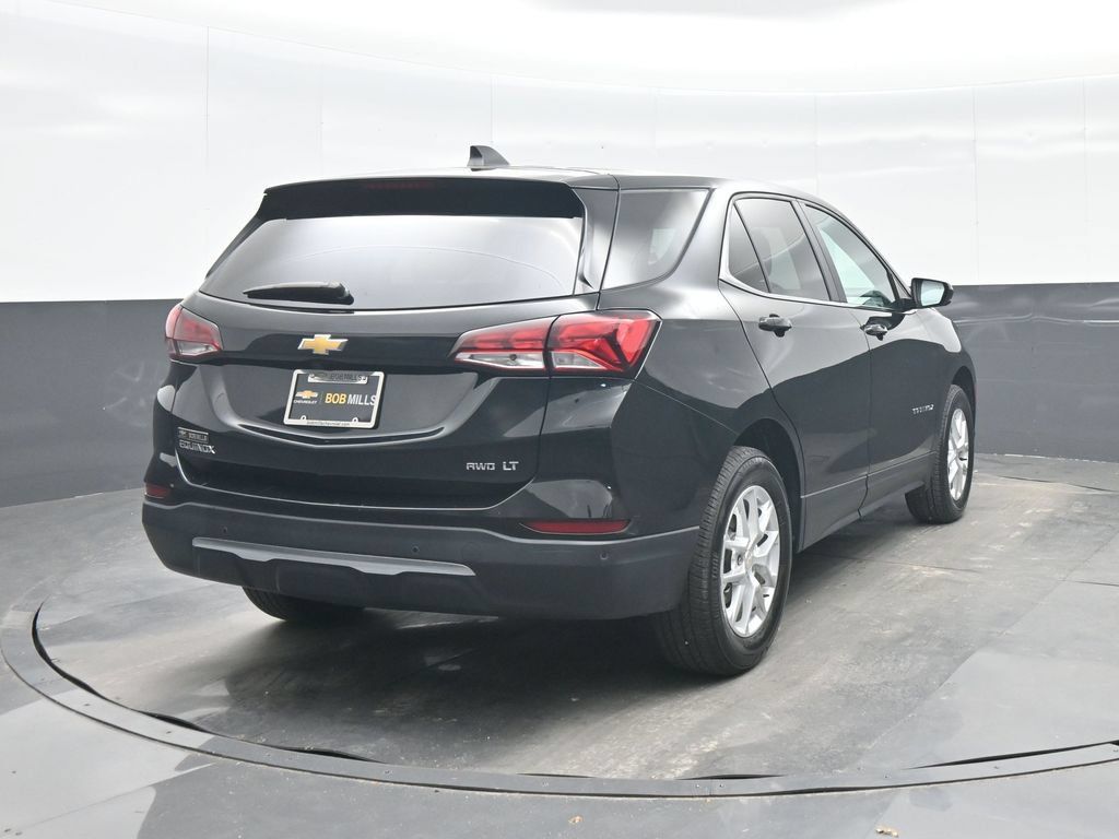 Used 2024 Chevrolet Equinox LT AWD/4WD image 6