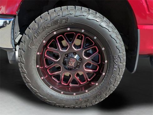 Used 2021 Ford F150 Lariat w/ Tow Technology Package image 11