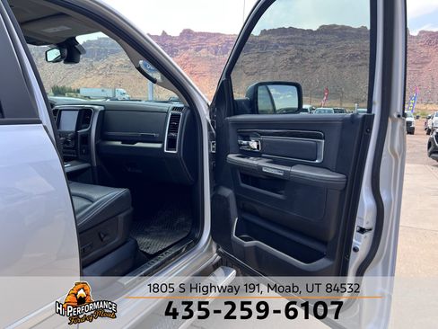 Used 2015 RAM 1500 Limited image 33