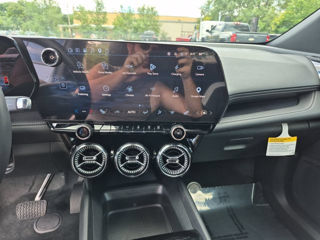 Used 2026 Chevrolet Blazer EV LT FWD image 15