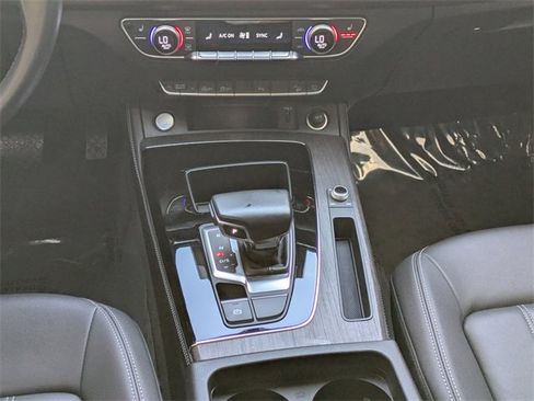 Used 2023 Audi Q5 2.0T Premium Plus w/ Premium Plus Package image 17