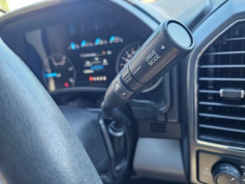 Used 2021 Ford F250 XLT w/ XLT Premium Package AWD/4WD image 24