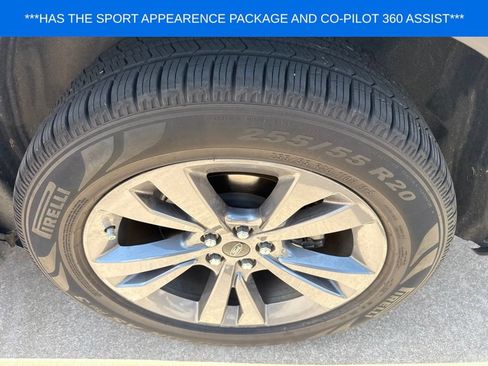 Used 2022 Ford Explorer XLT w/ Equipment Group 202A RWD image 32