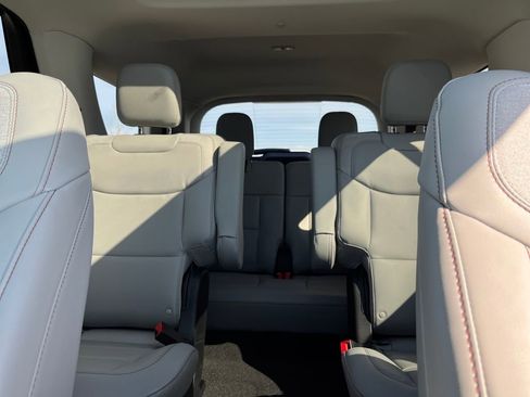 New 2026 Ford Explorer Active w/ Active Comfort Package AWD/4WD image 37