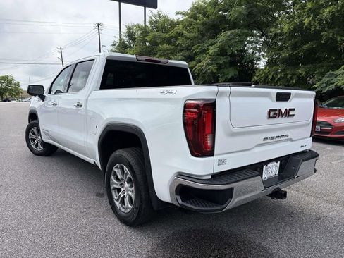 Used 2025 GMC Sierra 1500 SLT AWD/4WD image 5